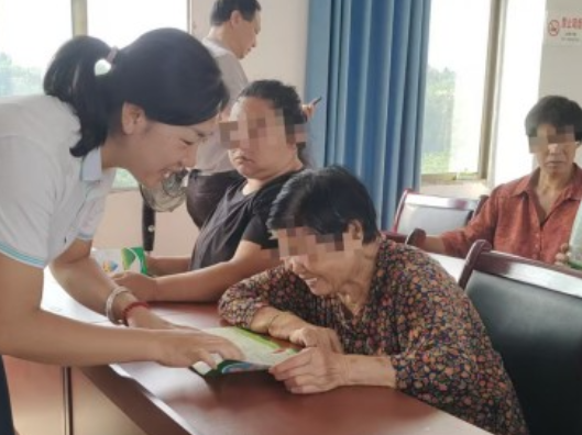 宁远：普及精神卫生知识 暖心护航康复之路