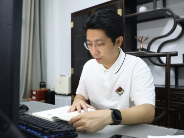 【人大代表风采】陆毅斌：守实业初心 办民生实事