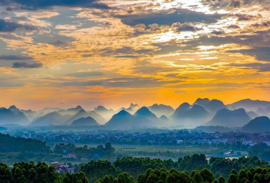 黄燕到宁远县委党校授课