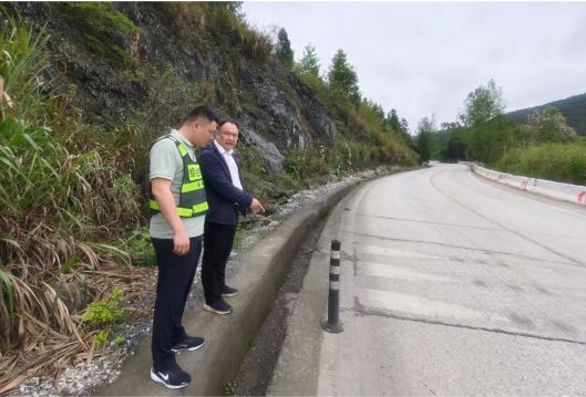 宁远县禾亭镇：开展道路交通安全隐患排查