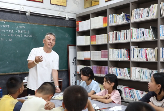 宁远：公益书画润童心 耕读文脉育新风