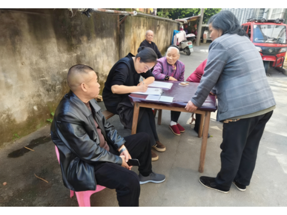 宁远县文庙街道：便民服务“上门办” 温情守护“零距离”