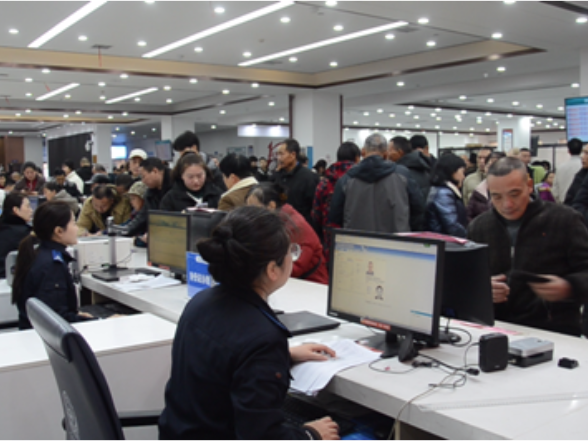 宁远县公安局： 暖心服务温暖春节返乡人员