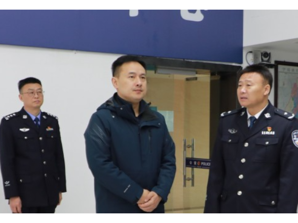 林亮亮新春走访慰问一线工作人员