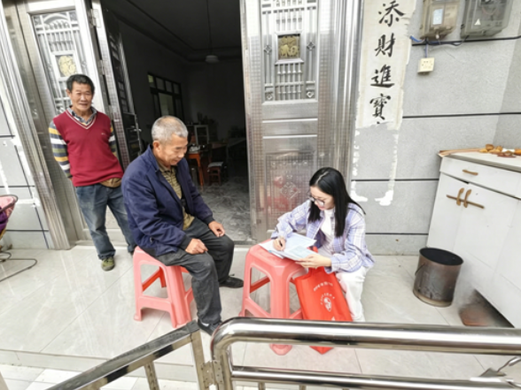 宁远县冷水镇：“数据赋能+干部跑腿” 织密民生救助网