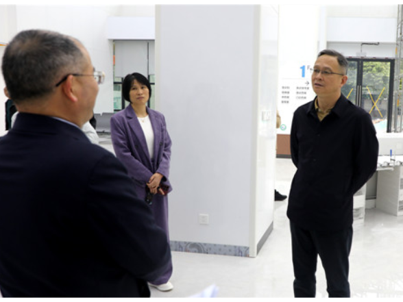 毛政调研医共体运营工作