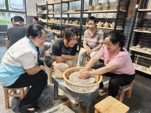 宁远：非遗体验助力精神康复