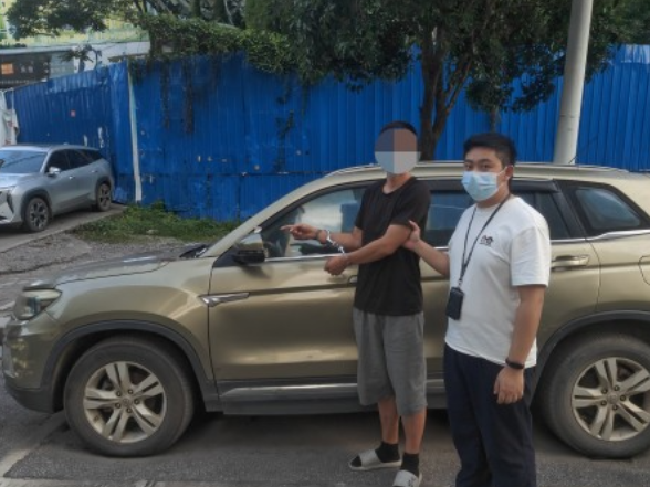 宁远公安重拳整治非法张贴涉诈涉黄小广告