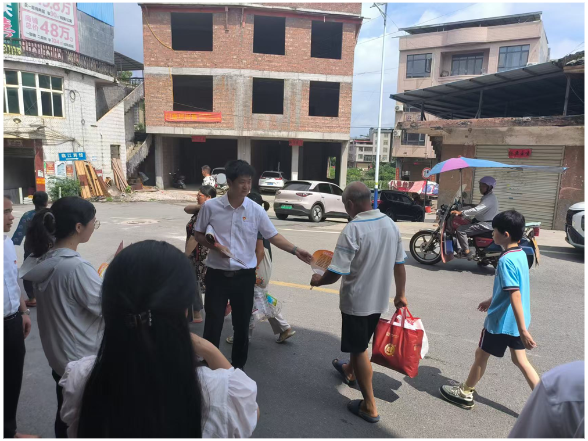 宁远县水市镇：多点发力奏响道路交通安全“宣传曲”