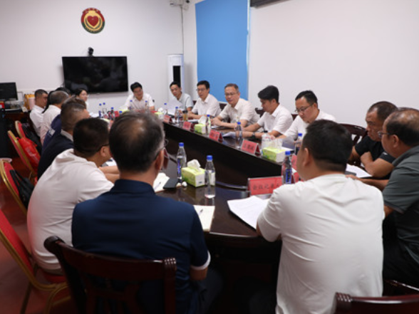 宁远：毛政公开接待来访群众