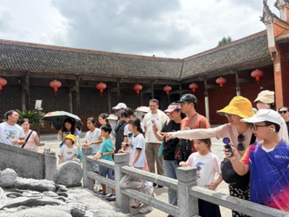 宁远：亲子研学解锁古建古韵