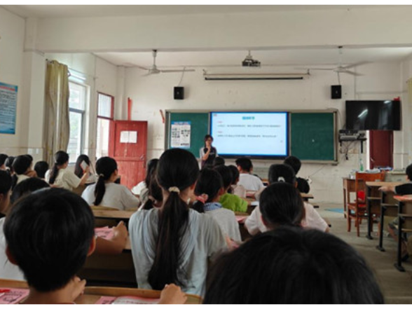 宁远县文庙街道：普法润童心 护苗助成长