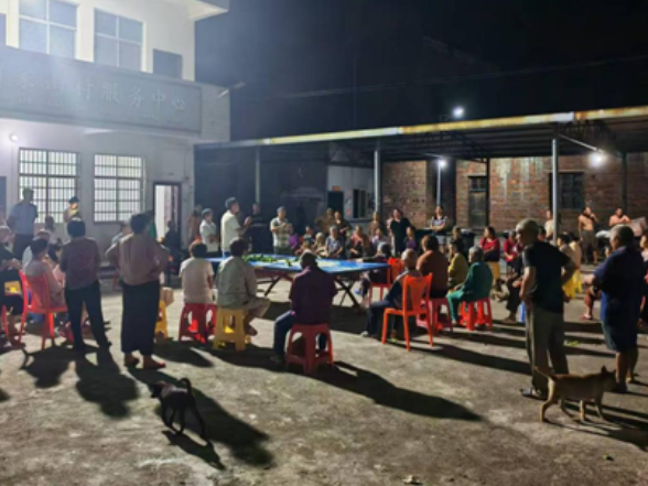 宁远县中和镇：中秋夜话聚民心
