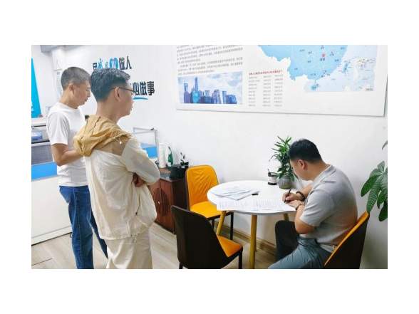 营商环境看宁远丨宁远县：筑牢人力资源“安全网” 护航群众就业“稳步走”