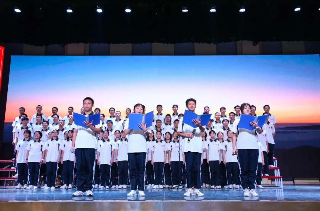 08高二学弟学妹献诗.jpg
