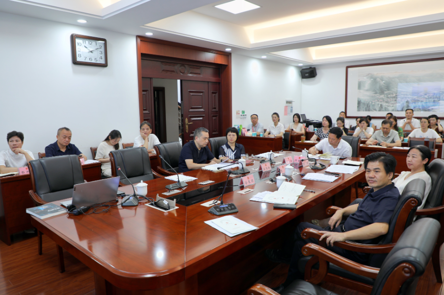 娄星区人大常委会机关专题学习《湖南省细胞和基因产业促进条例》
