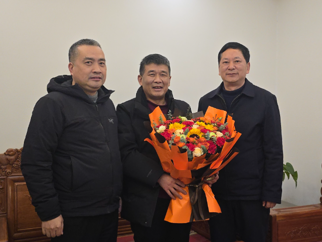 陈晓林开展春节前走访慰问活动