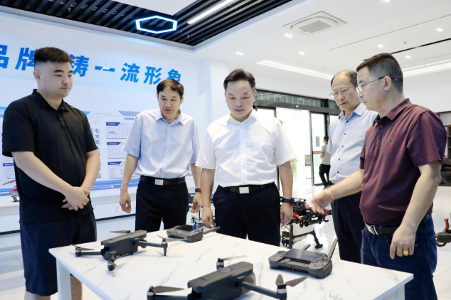 刘迟辉到娄星产业园调研企业发展和项目建设
