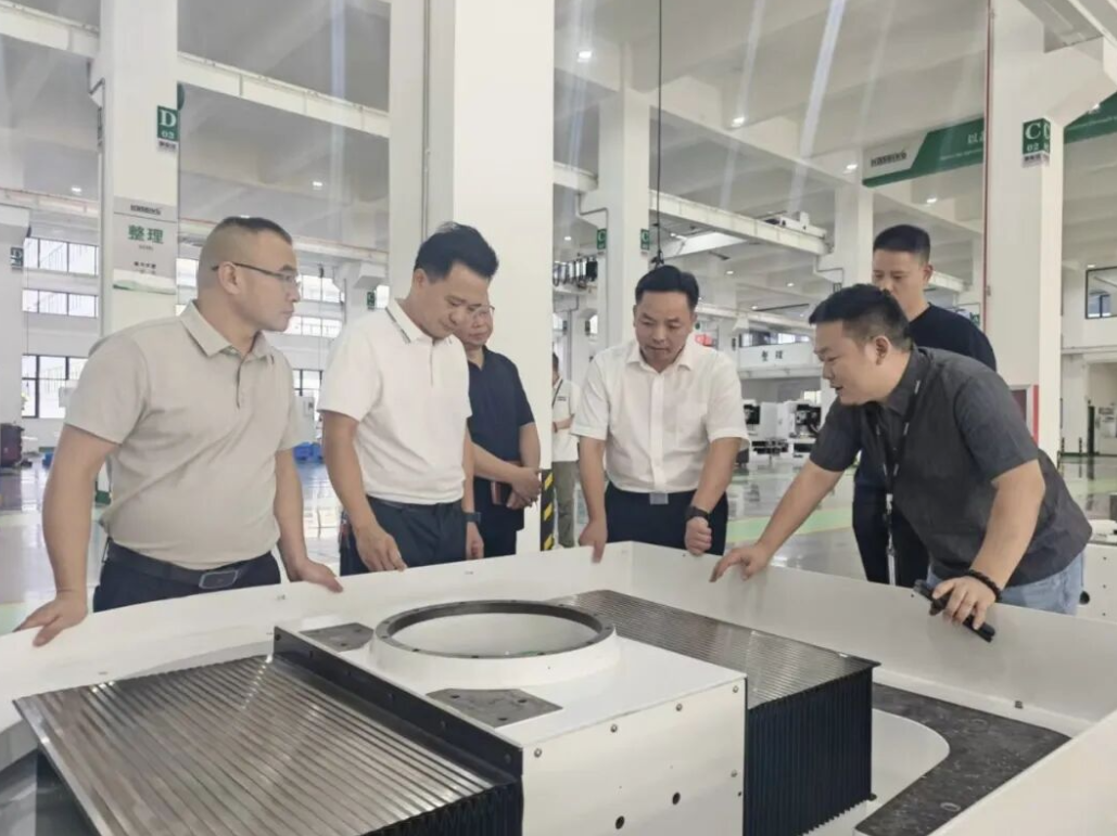 刘迟辉率队赴浙江湖州开展招商考察