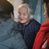 街心社区:暖心服务在寒冬，爱心蔬菜送上门