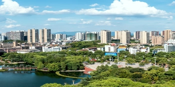 娄星区供销社走访调研文建村
