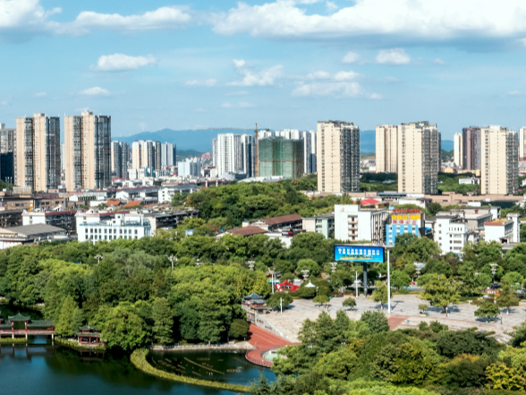 娄星区委常委会召开会议 研究区第十次党代会有关工作等