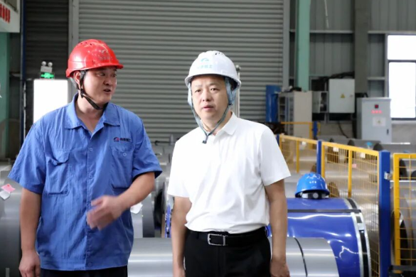 赖毅暗访督导消防安全工作时强调：压实安全责任 抓实抓细消防隐患排查整治