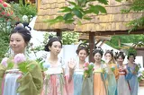 不忙的时候，不妨来一趟凤凰山庄，亲近一段慢下来的时光