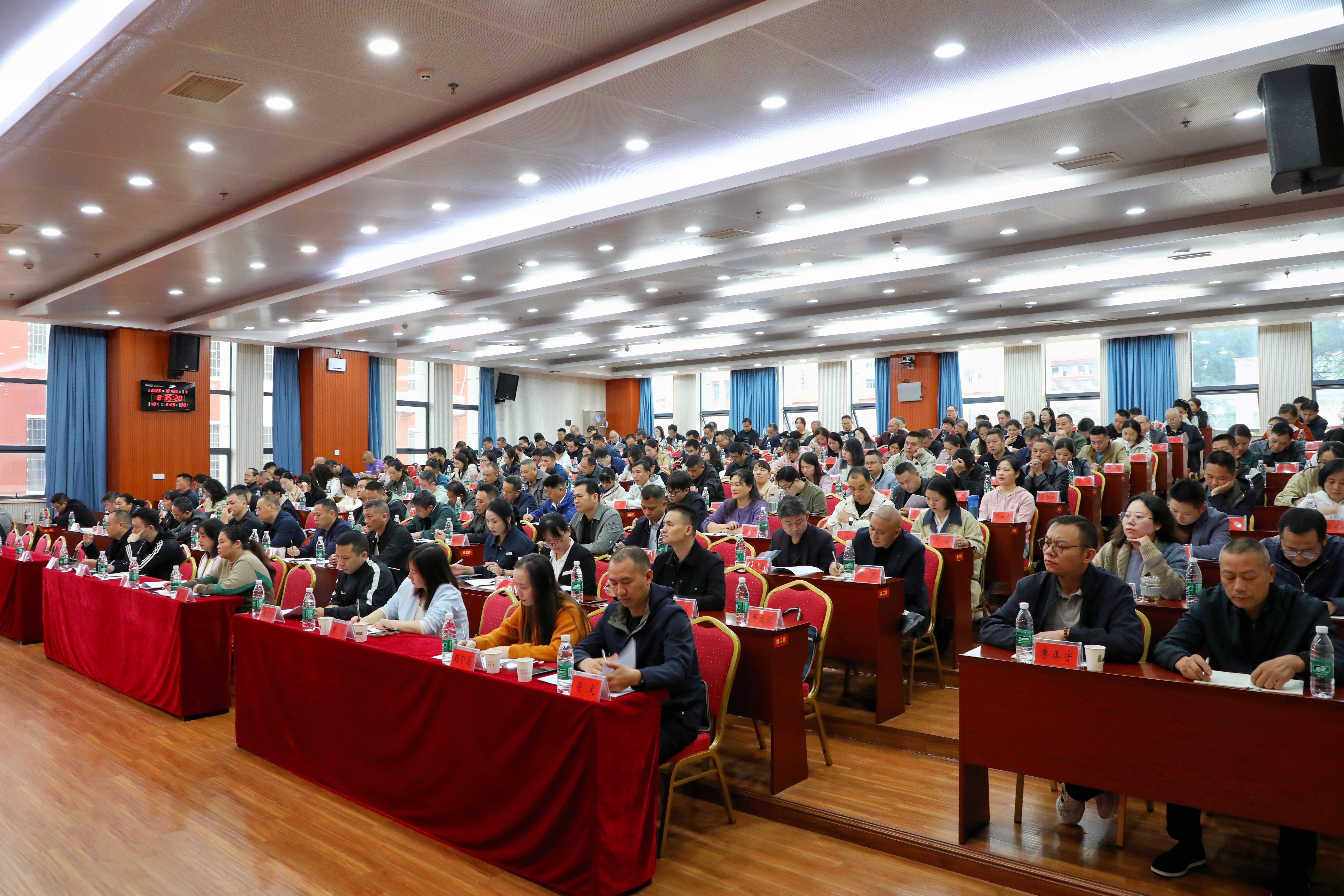 微信图片_20251020150113_247_56_副本.jpg