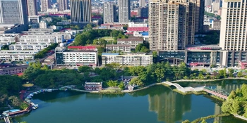 市委三季度安全生产明查暗访组第一组进驻娄星区开展安全生产检查