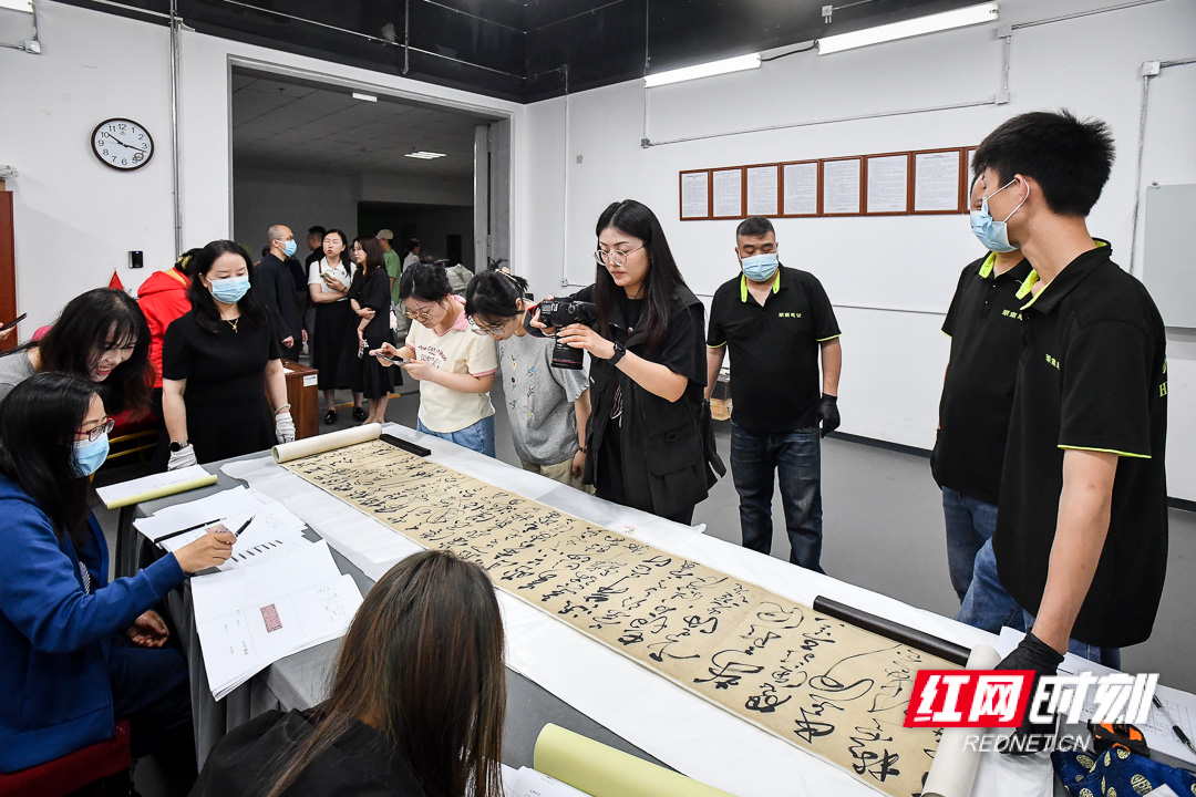 DSC_2303.jpg DSC_2303.jpg