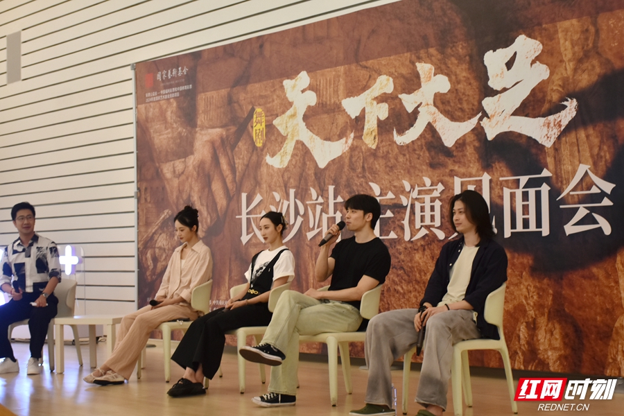 未命名_副本.jpg 未命名_副本.jpg